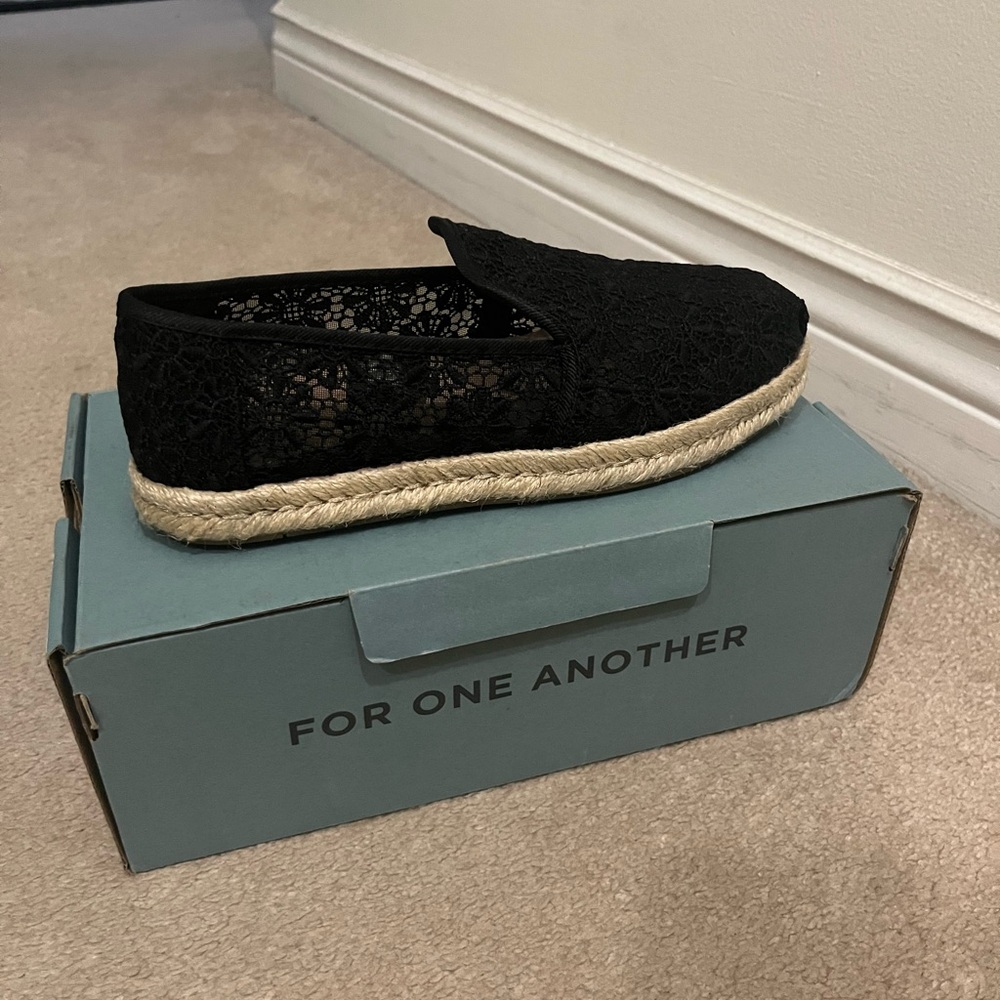 Brand new, TOMs, black floral lace